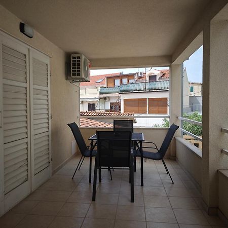 מאקרסקה Apartman Lux מראה חיצוני תמונה