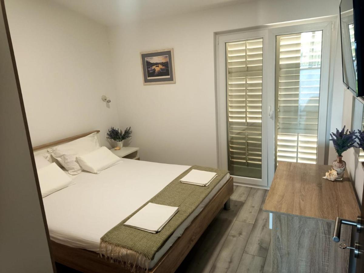 מאקרסקה Apartman Lux מראה חיצוני תמונה