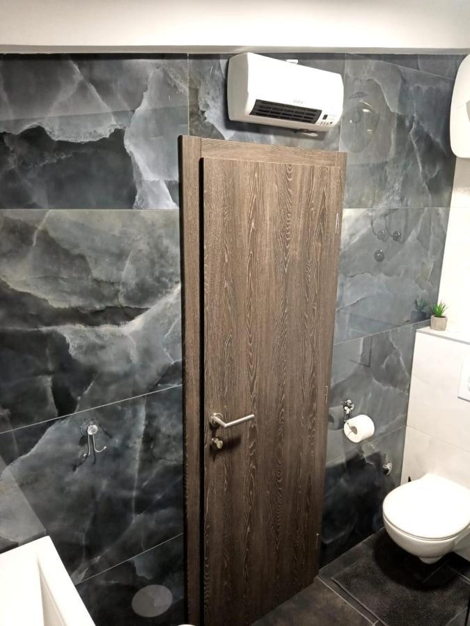 מאקרסקה Apartman Lux מראה חיצוני תמונה
