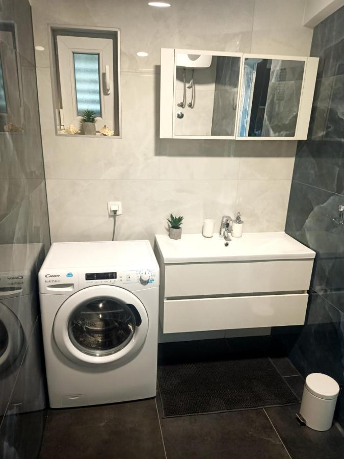 מאקרסקה Apartman Lux מראה חיצוני תמונה
