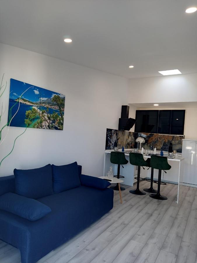מאקרסקה Apartman Lux מראה חיצוני תמונה