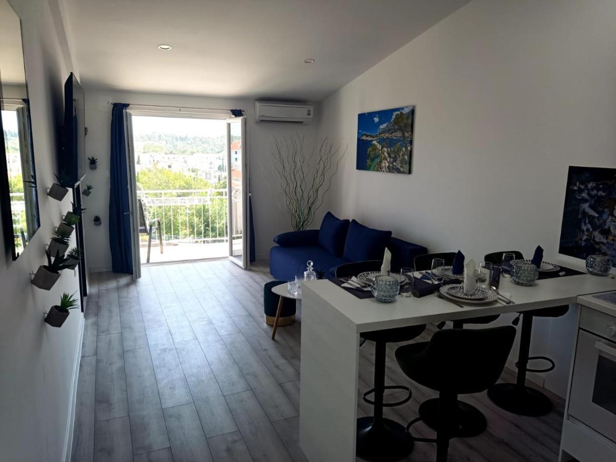 מאקרסקה Apartman Lux מראה חיצוני תמונה